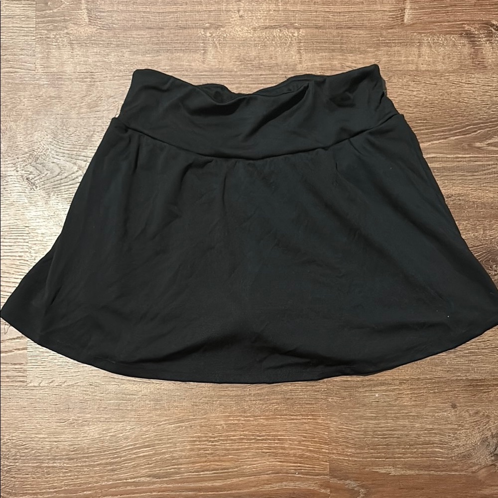 Elegant Women’s Workout Skort